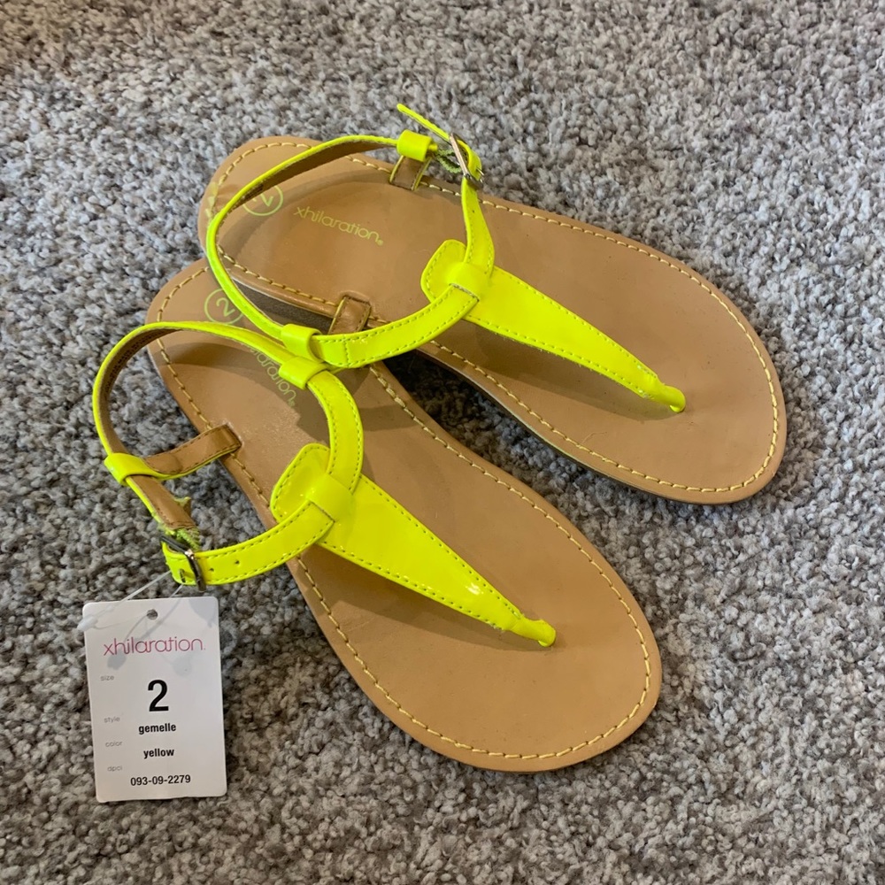 Xhilaration Yellow Sandals for Girls/Women